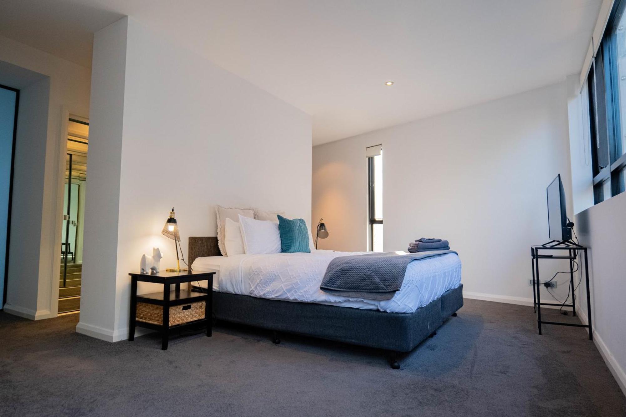 Large Executive 3 Bedroom Yarralumla Exterior foto