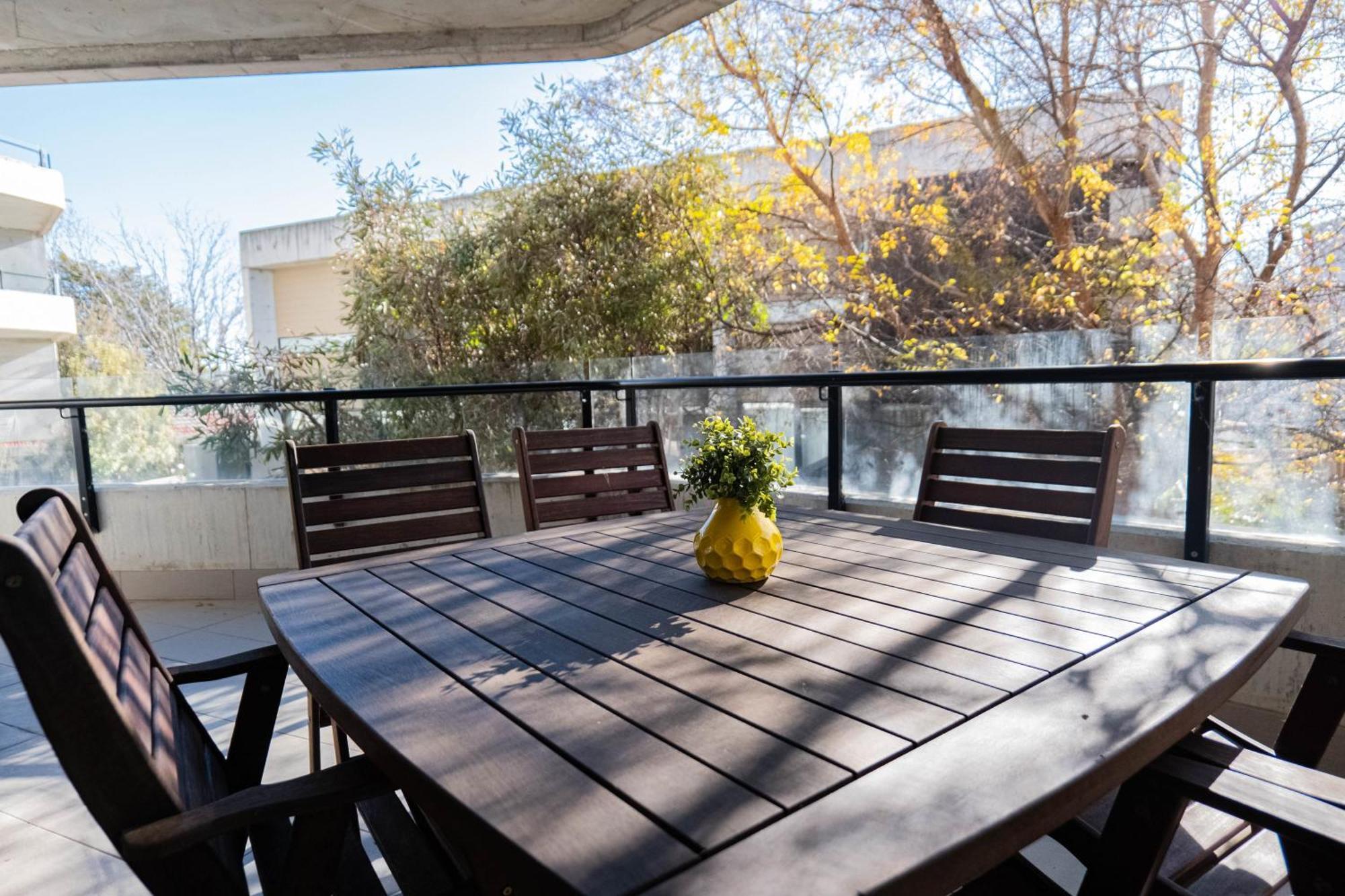 Large Executive 3 Bedroom Yarralumla Exterior foto